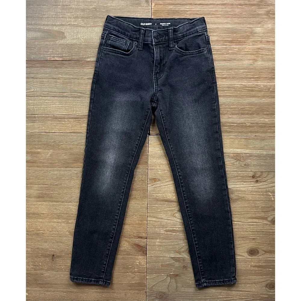 Old Navy Henley & Jeans Outfit